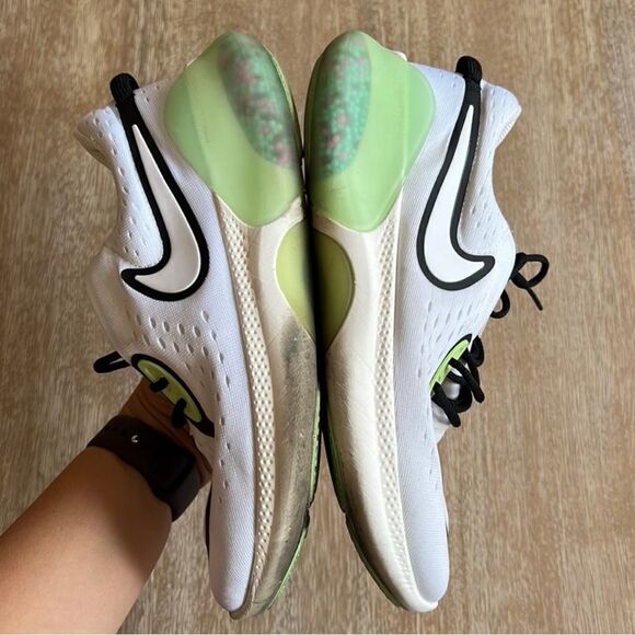Nike Women’s Joyride Dual Run CD4363-105 White Running Shoes Sz 8 US - Picture 2 of 6